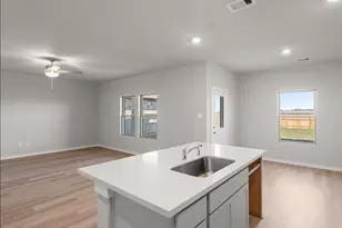 13303 Padre Bay Ln, Rosharon, TX 77583 - Photo 5