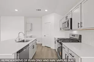 103 Cedar Rdg Ln, Dayton, TX 77535 - Photo 3