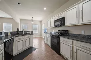 13092 Greenbriar, Willis, TX 77318 - Photo 5