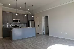 4801 Wenda St, Houston, TX 77033 - Photo 7