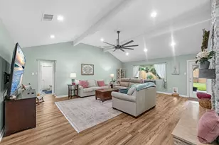 2355 Farriers Bend Dr, Friendswood, TX 77546 - Photo 17