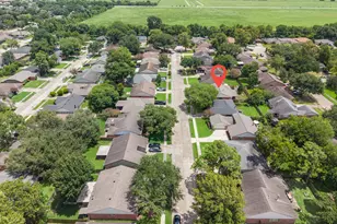 2355 Farriers Bend Dr, Friendswood, TX 77546 - Photo 37