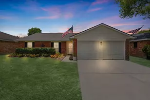 2355 Farriers Bend Dr, Friendswood, TX 77546 - Photo 1