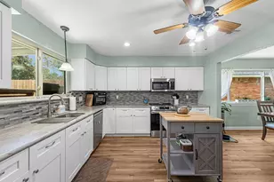 2355 Farriers Bend Dr, Friendswood, TX 77546 - Photo 25
