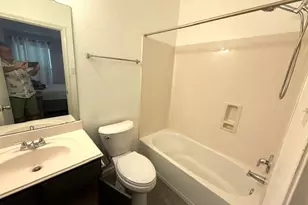 6019 Greenpark Manor Ln, Houston, TX 77085 - Photo 23