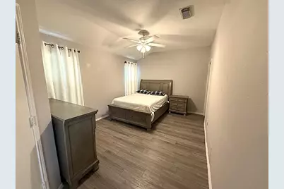 6019 Greenpark Manor Lane, Houston, TX 77085 - Photo 15