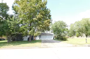 5003 Apple Springs Dr, Pearland, TX 77584 - Photo 3