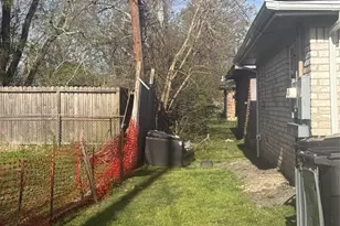 610 County Road 157, Alvin, TX 77511 - Photo 7