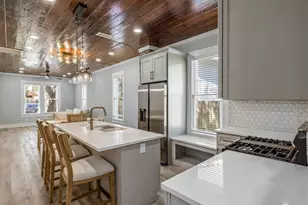 3406 Ave Q 1/2, Galveston, TX 77550 - Photo 13