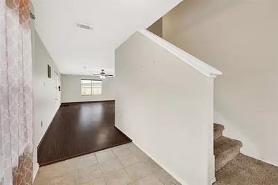 3431 Princeton Point Court, Houston, TX 77047 - Photo 3