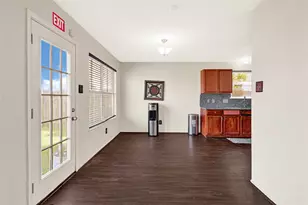 3431 Princeton Point Ct, Houston, TX 77047 - Photo 9