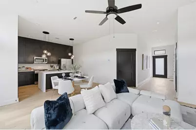 4605 Harrisburg Boulevard #D, Houston, TX 77011 - Photo 11