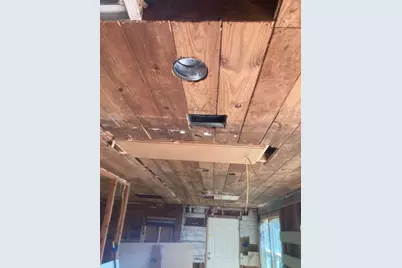 2821 N Sonny Lane, Galveston, TX 77554 - Photo 9