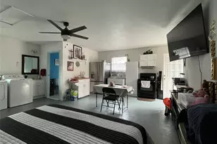 207 Parliament Dr, Houston, TX 77034 - Photo 13