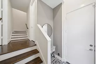 1221 W 17th St, Houston, TX 77008 - Photo 5