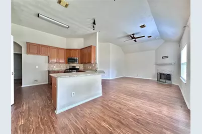 5231 Sherilynn Drive, Spring, TX 77373 - Photo 5