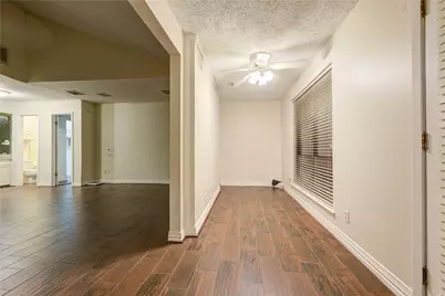 10850 Kirktown Drive, Houston, TX 77089 - Photo 7