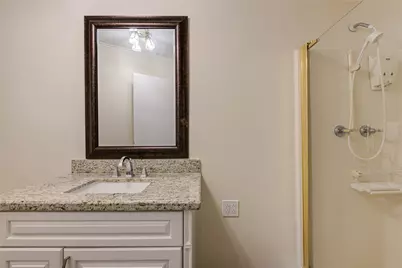 10850 Kirktown Drive, Houston, TX 77089 - Photo 17