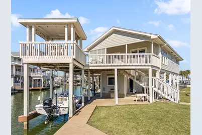 22128 Yoakum Drive, Galveston, TX 77554 - Photo 35