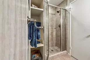 22128 Yoakum Dr, Galveston, TX 77554 - Photo 19