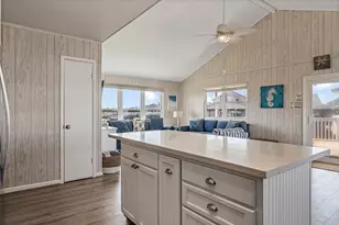 22128 Yoakum Dr, Galveston, TX 77554 - Photo 13