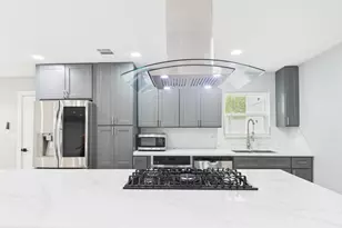 4927 Kelso St, Houston, TX 77021 - Photo 9