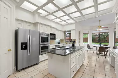 14022 Champions Hamlet Court, Houston, TX 77069 - Photo 17