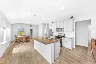 1514 Truckee River Dr, Rosharon, TX 77583 - Photo 3