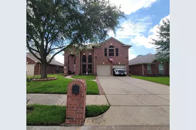 204 King William Drive, La Porte, TX 77571 - Photo 1