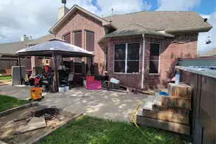 204 King William Dr, La Porte, TX 77571 - Photo 15