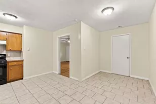 1914 Oaklawn Dr, La Marque, TX 77568 - Photo 13