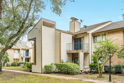 7128 N Holiday Drive, Galveston, TX 77550 - Photo 1