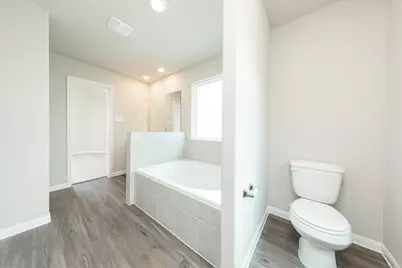 2549 Hawks Eye Drive, Conroe, TX 77301 - Photo 17