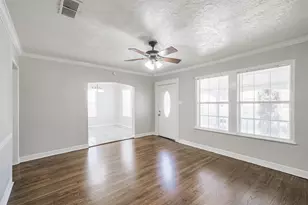 5610 Eskridge St, Houston, TX 77023 - Photo 9