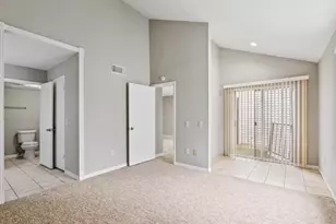 9809 Richmond Ave, Houston, TX 77042 - Photo 19