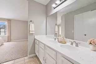 9809 Richmond Ave, Houston, TX 77042 - Photo 9