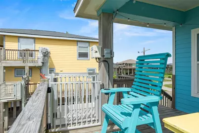 110 S Verdia Drive, Crystal Beach, TX 77650 - Photo 21