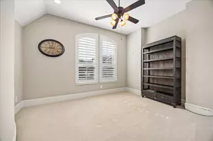 10 Windsor Ct, Houston, TX 77055 - Photo 25