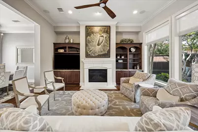 10 Windsor Court, Houston, TX 77055 - Photo 3