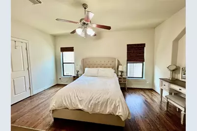 3255 Maxroy Street, Houston, TX 77008 - Photo 19
