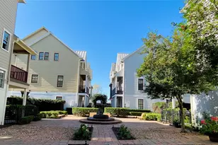 3255 Maxroy St, Houston, TX 77008 - Photo 1