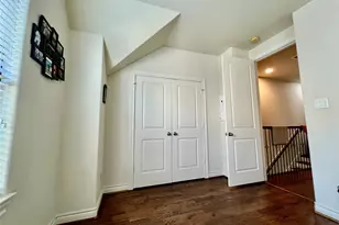 3255 Maxroy St, Houston, TX 77008 - Photo 25