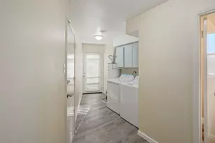 2107 Shadowbriar Dr, Houston, TX 77077 - Photo 13