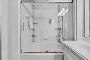 1720 Bevis St, Houston, TX 77008 - Photo 31