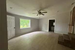 617 N Trinity St, Gilmer, TX 75644 - Photo 7