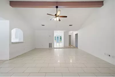 16957 Glen Eagle Drive, Conroe, TX 77385 - Photo 5
