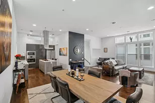 1166 W 19th St, Houston, TX 77008 - Photo 9