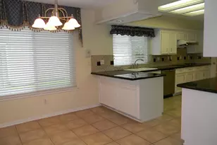 2502 Stephens Grant Dr, Sugar Land, TX 77479 - Photo 9