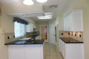 2502 Stephens Grant Dr, Sugar Land, TX 77479 - Photo 41
