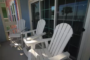 7000 Seawall Blvd, Galveston, TX 77551 - Photo 17